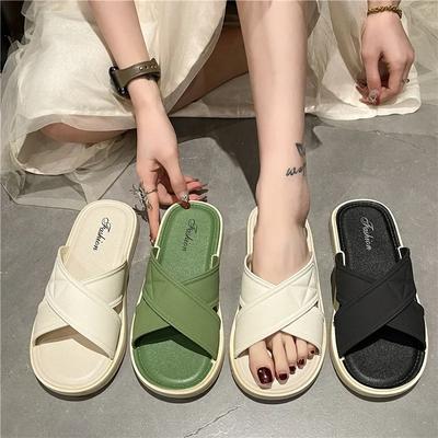Women's Summer Outdoor Slippers 2024 New Fashion High Quality Soft Cross Women's Casual Sandals Thick Bottom Flat Heel Slippers