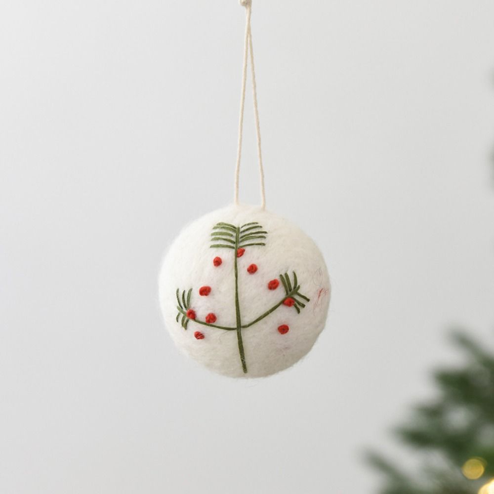 Wool Felt Xmas Tree Hanging Decor Snowflake Shape Christmas Decorative Felt Balls Wreath Garland
