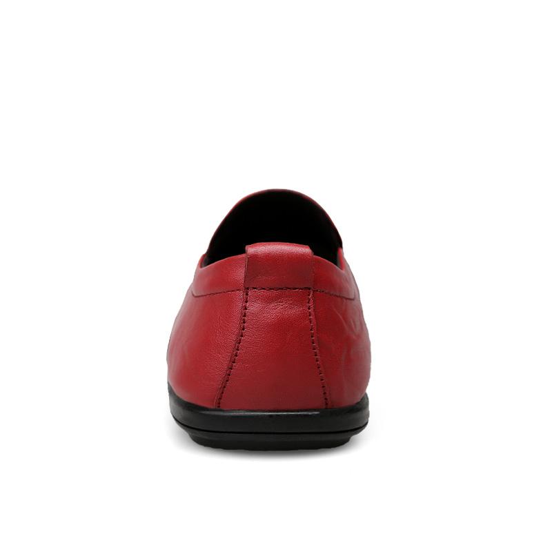 Genuine Leather Loafers Men Casual Shoes 2025 Designer Formal Business Mens Moccasins Slip On Flats Male Driving Shoes Red