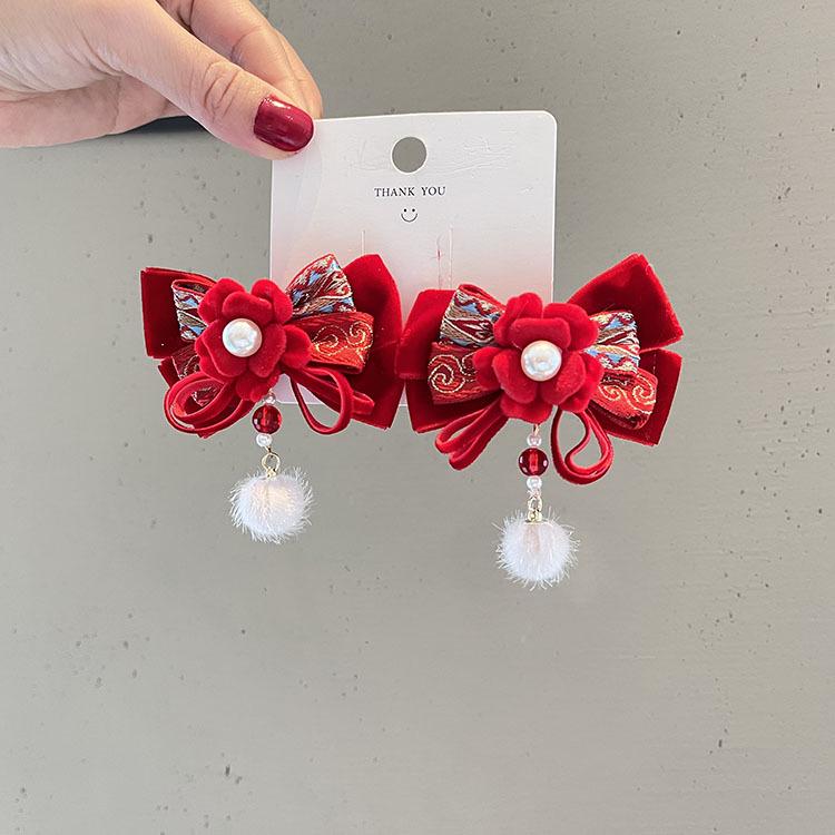 

Красные новогодние заколки для волос с жемчужными кисточками и помпонами для детей - в стиле Ханфу