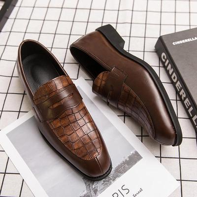 Scarpe eleganti da uomo in pelle nuove Scarpe da sposa moda di lusso da sposo Scarpe oxford stile italiano da uomo Taglie forti 38-48