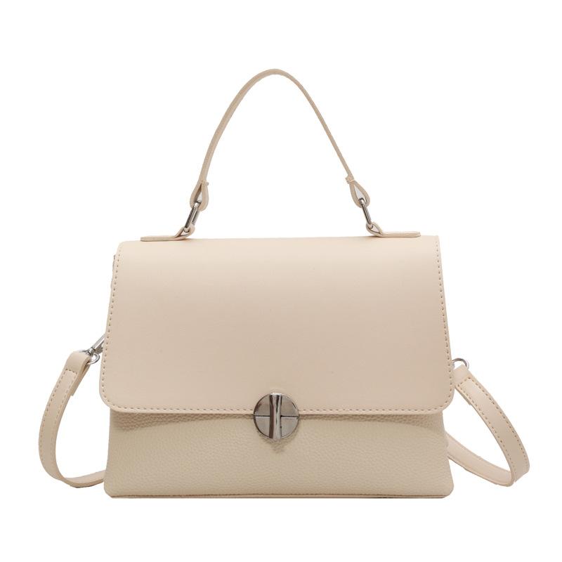 

Французская нишевая текстура портативная маленькая сумка женская 2025 осенняя модная сумка-мессенджер сумка-огонь универсальная трендовая сумка на плечо