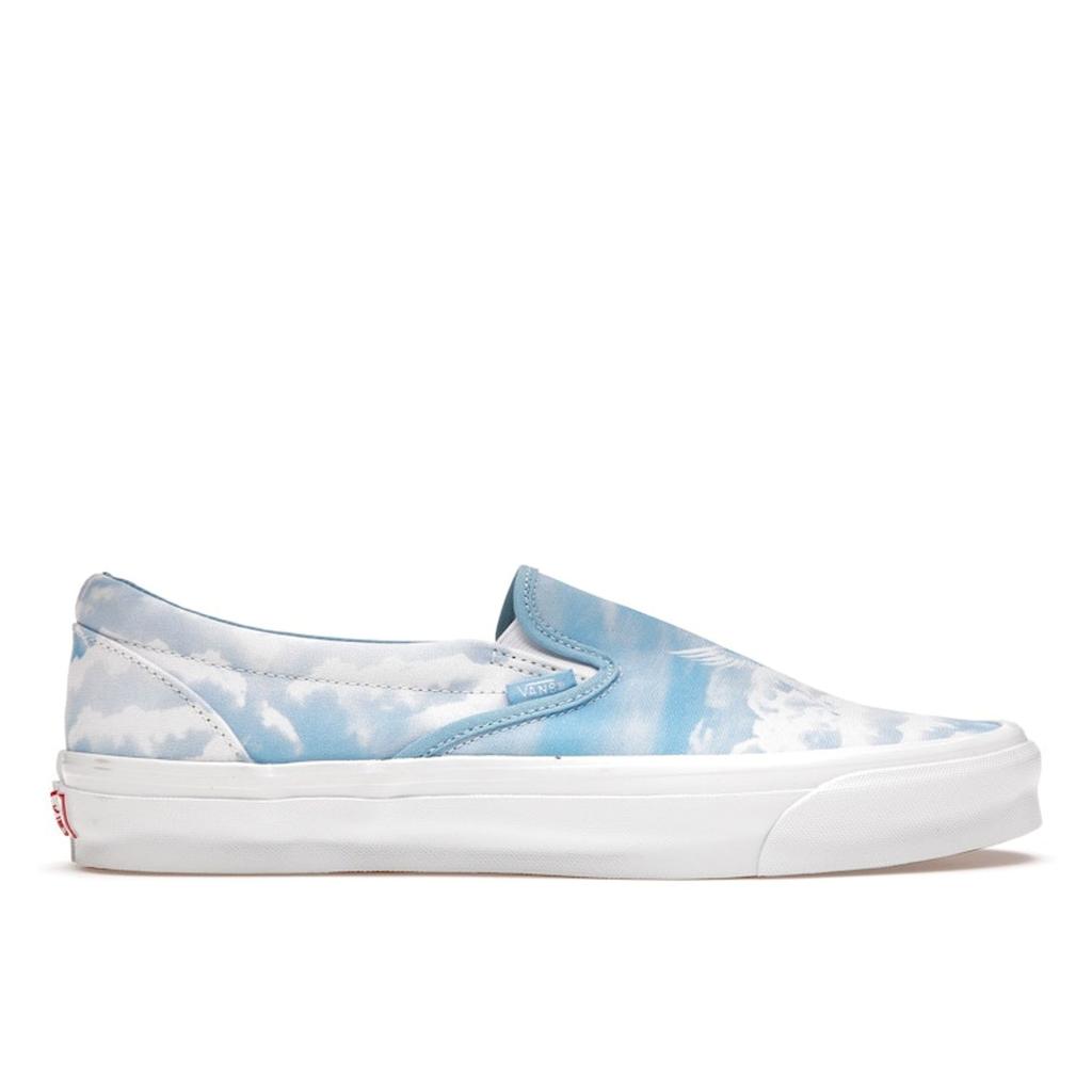 Kith x Vans Vault OG Classic Slip-On LX Clouds Unisex Sneakers White Light-Blue VN0A45JK6BY