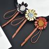 Colgante para Bolso Piel Sintética Forma de Girasol Cortado a Mano Colgante para Bolso Cruzado Bolsos Llaveros Accesorio de Verano