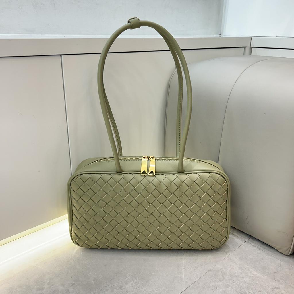 Leather New Woven Bag Simple Fashion Handbag Casual Trend Versatile Storage Shoulder Bag