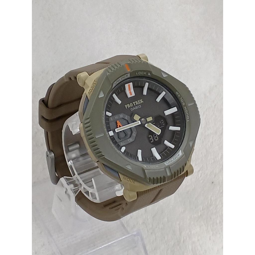 Used CASIO PRJ-B001 PRO TREK solar radio clock