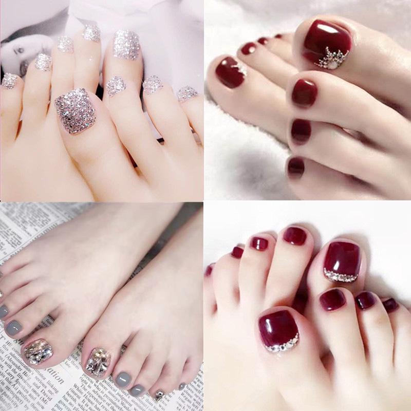 Press-On Toenail Art: Finished Nail Pieces and Wearable Patches