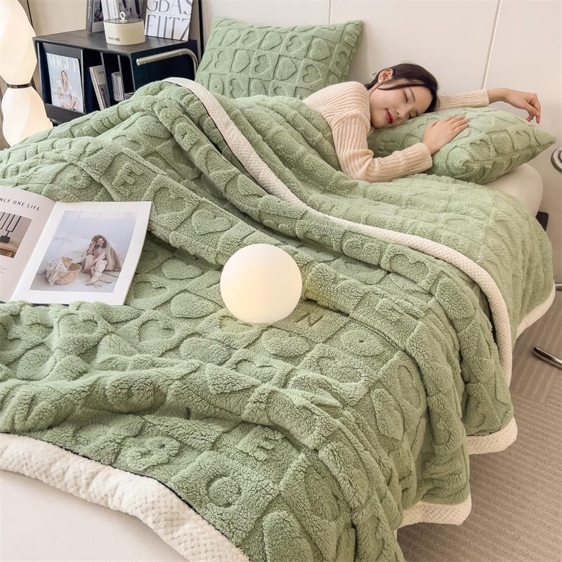 Heart Pattern Coral Fleece Blanket Autumn Winter Cozy Thicken Warm Plush Blanket for Bed Fluffy Super Soft Sofa Throw Blankets