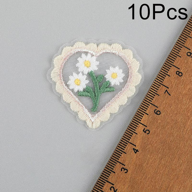10pcs Embroidered Cute Flower Heart Patches Applique for Backpack Shoes Hats Scrapbooking Decoration DIY Sewing Accessories