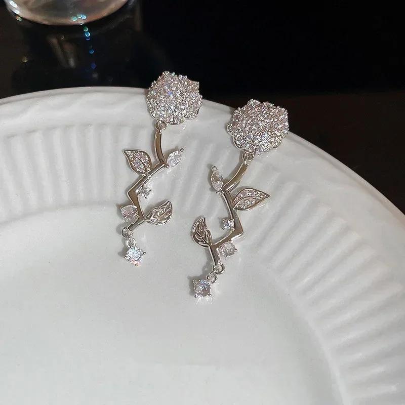 

2026 New European and American Rose Earrings for Women, Fashionable Exquisite with Zircon Shining Elegant Charm Zircon