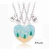 Good Friends Christmas Tree Magnetic Necklace Set - Friendship Alloy Pendant Holiday Gift Jewelry for Students and Besties.
