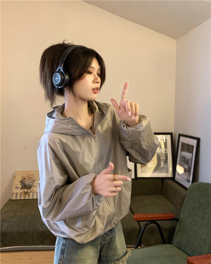 Women's Korean-Style Hooded Sun Protection Jacket - Summer 2026 Windbreaker Cardigan.