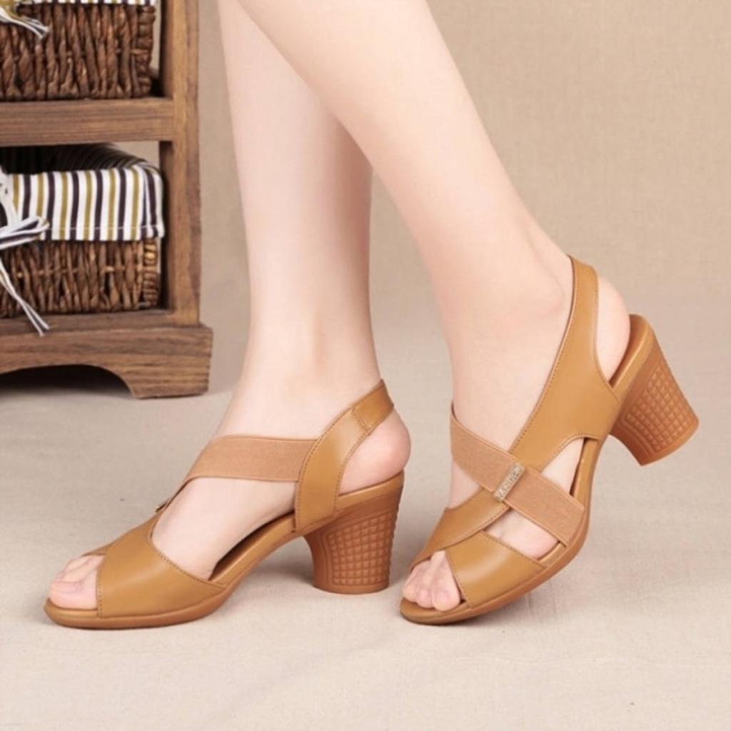 Mid Heeled Sandals, Women's Summer Fish Mouth Covers, Thick Heels, High Heels, Minimalist Style Shoes In Color