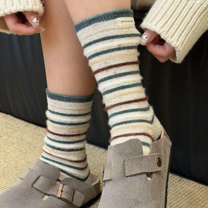 Women's Winter Thick Warm Stripe Matching Color Contrast Wool Mid Tube Socks