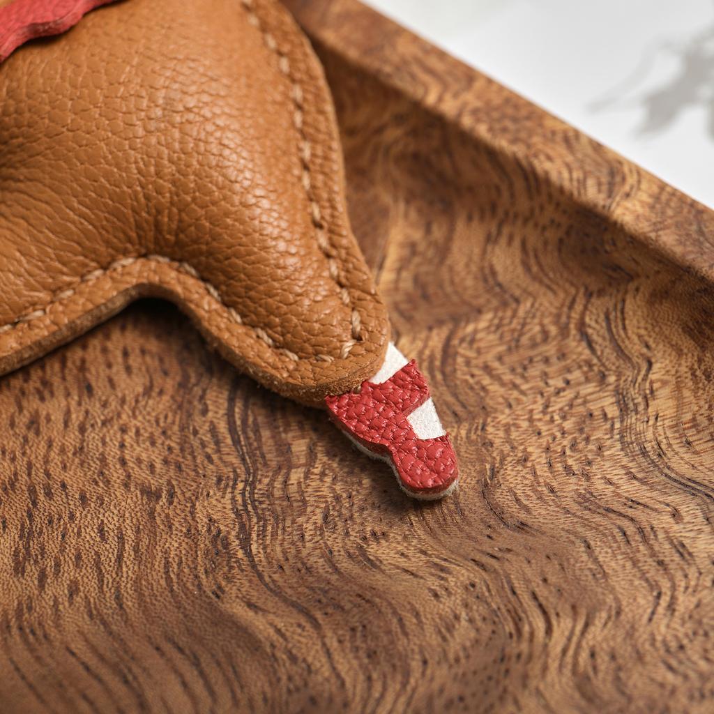 Handmade Real Leather Dancing Bears Bag Charm KeyChain Gift Cute Bread Decoration For Bags Exquisite Charm Bag Accessories