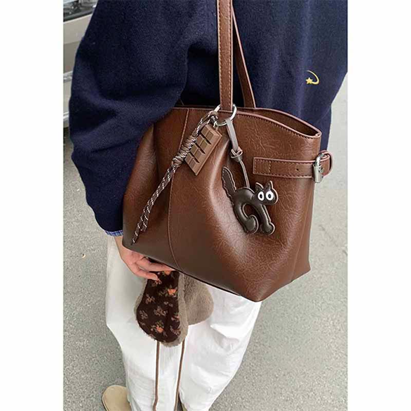 

2025 New Autumn Winter Genuine Leather Women s Tote Bag Large Capacity Underarm Bag Vintage Handbag Commuter Bag коричневый
