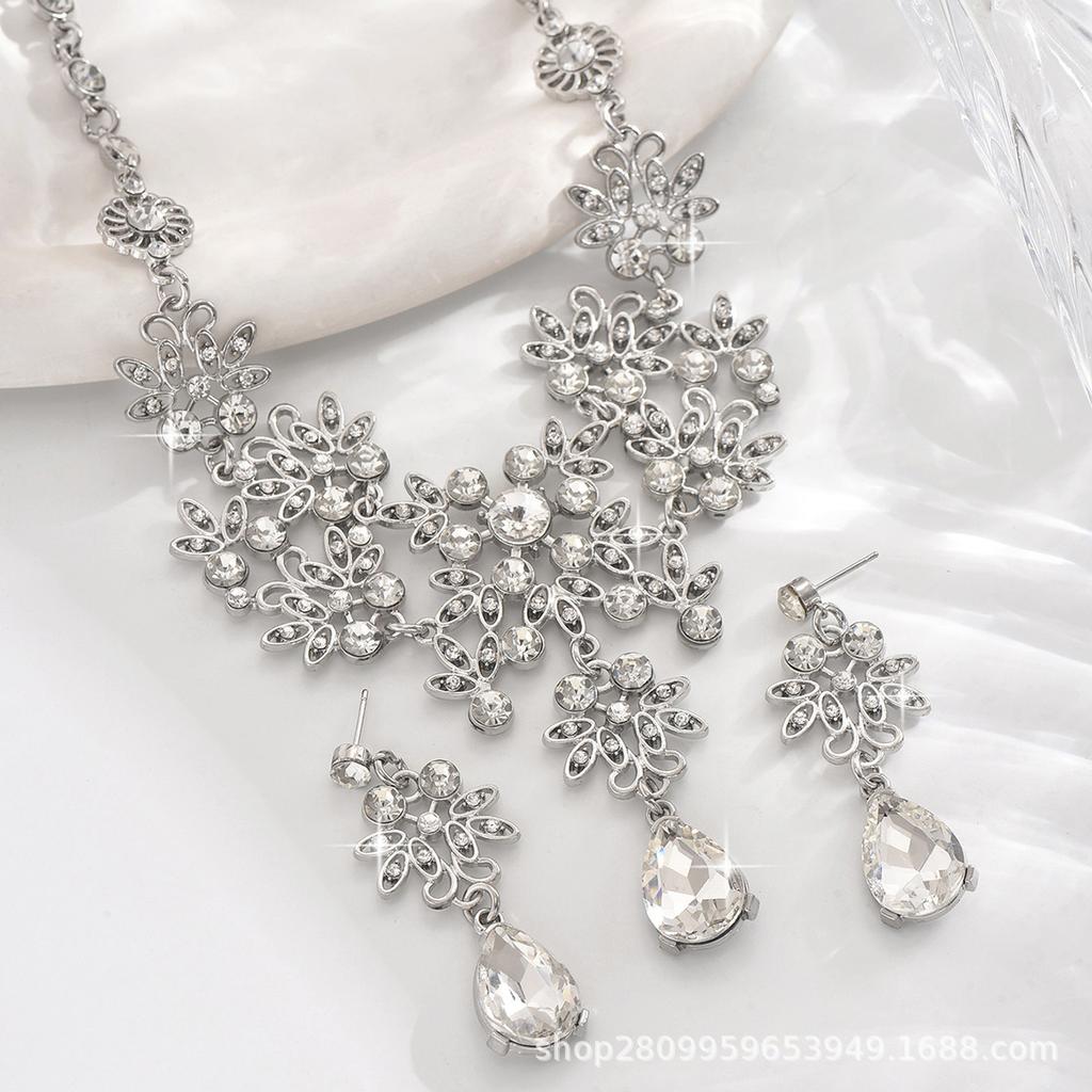 Factory Direct Supply for Bride Jewelry, Rhinestones, Leaves, Water Drops, Bridal Wedding Necklace, Earrings, Jewelry, Wedding Dress Matching