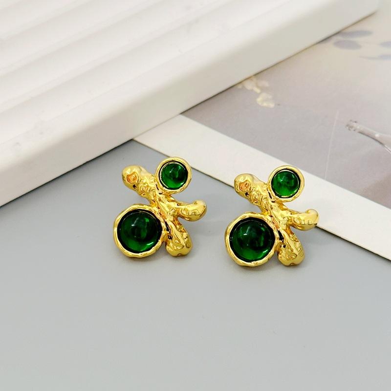 

Vintage Court Earrings Irregular Texture Tree Branches Red And Green Zircon Stud Earrings зелёный