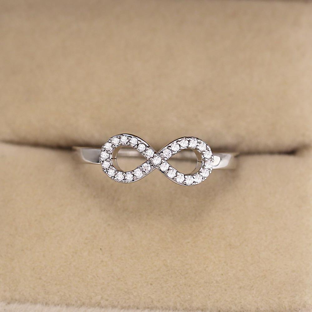 Stylish Infinity 8-Shaped Zircon Ring with European and American Influence