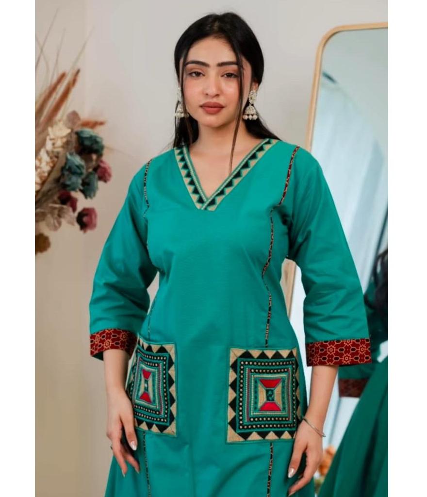 Indian Women Cotton Embroidered Kurta Pant Set Bollywood Top Tunic Kurti Party Wear Ethnic