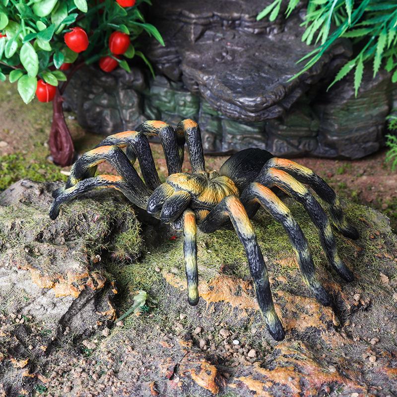 Children's Tarantula Model Toy - Realistic Prank Spider for Halloween & Cognitive Play