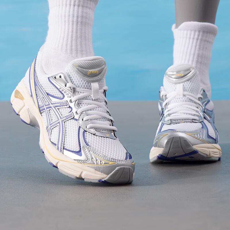 Asics Retro Cushioning Casual Running Shoes