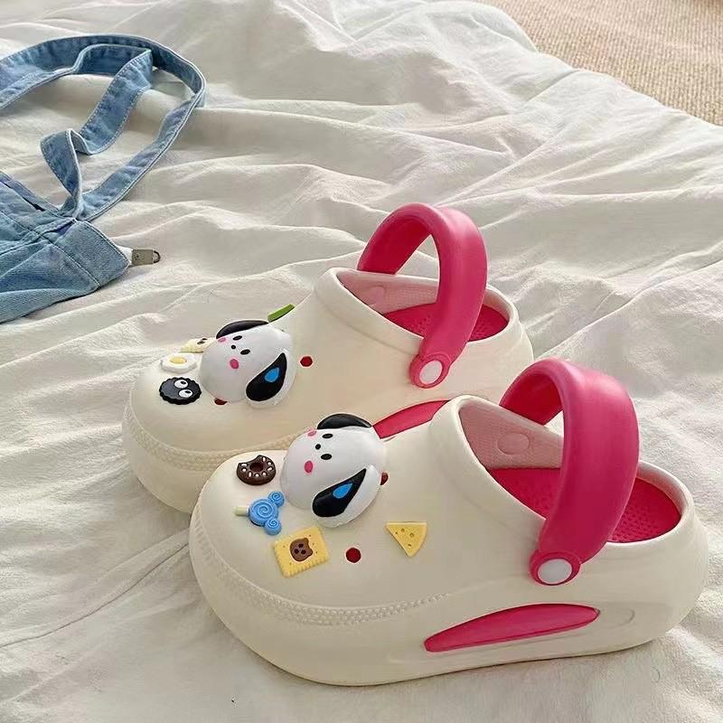 2024 Women's Cute Closed-Toe Height-Boosting Non-Slip Beach Sandals