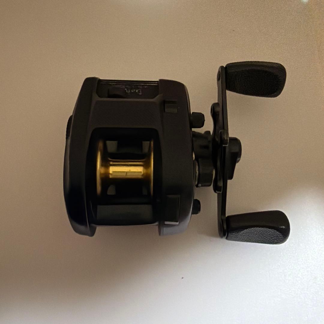 Used Daiwa super millionaire st-10