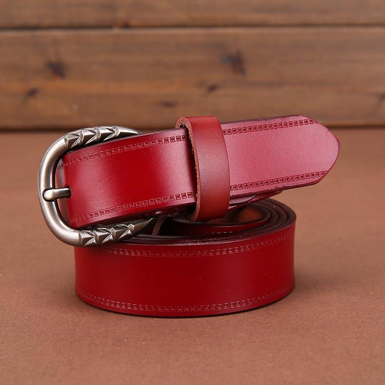 Womens Leather Genuine Waist Belt With Trendy Metal Clasp For Everyday Fashion