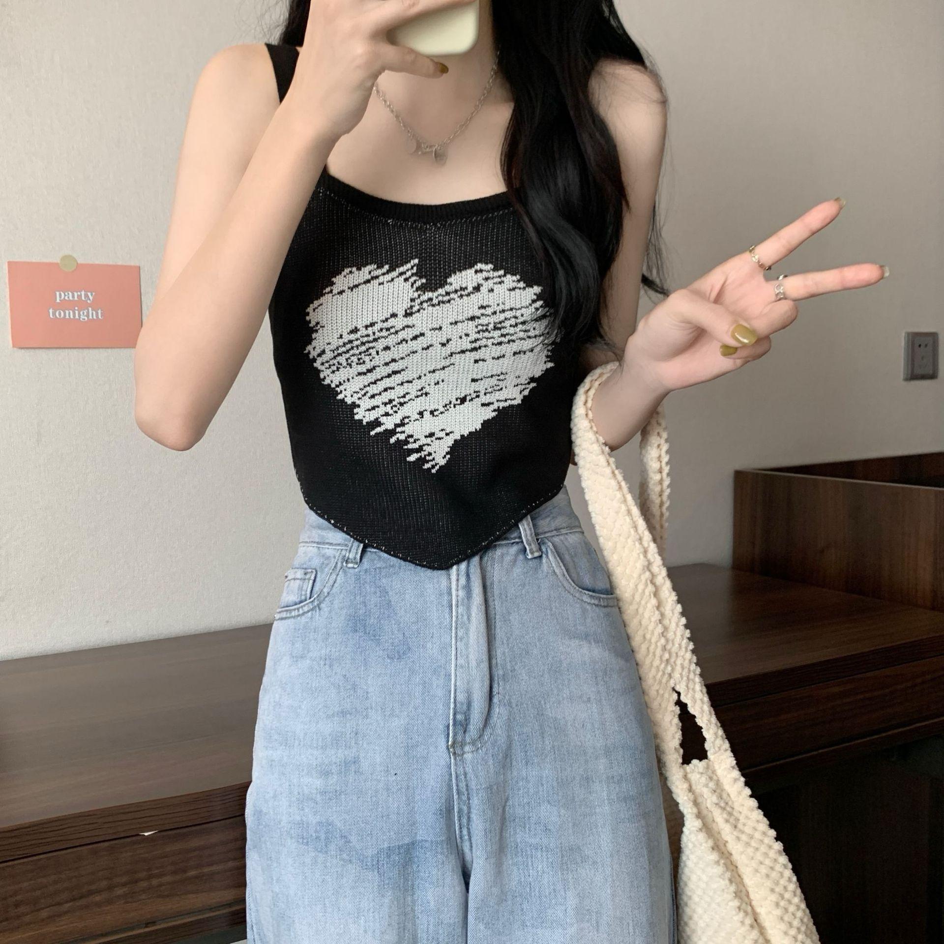 

Вязаный маленький жилет на подтяжках Love Knitted, женский летний новый дизайн в корейском стиле и топы Sweet and Spicy One size