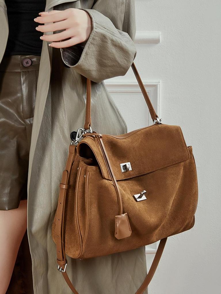 2026 Grote Capaciteit Mat Koeienhuid Dames Crossbody Schoudertas Zachte Suède Draagtas Luie Stijl