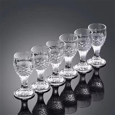 Juegos de 6 Piezas Copa de Vino Pequeña Copa de Vino Exquisita Copa de Cóctel Transparente Múltiples Estilos de Copas de Vino Cristalería Clásica para Bar