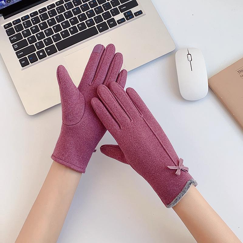 German Velvet Gloves, Warm Ladies Autumn and Winter Students Korean Version of Cute Cycling and Driving Touch Screen Thin Gloves