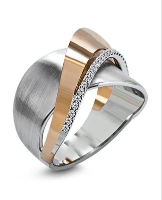 Anello a Forma di Croce con Fiocco Bicolore in Oro Rosa Galvanizzato e Zirconi
