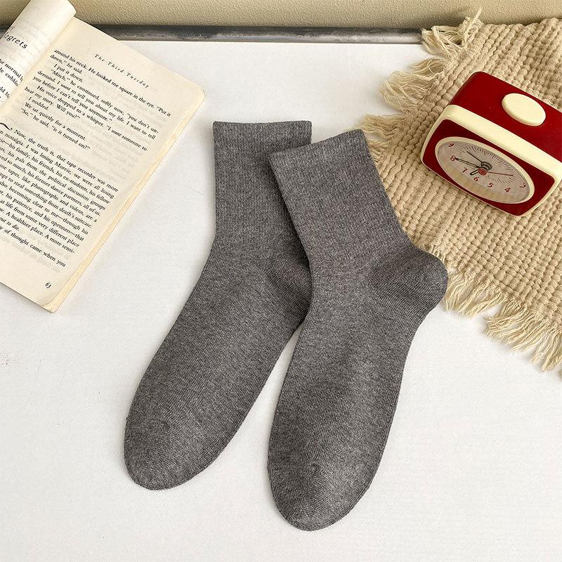 Women's Mid-calf Socks for Autumn and Winter, Cotton Socks, College-style Women's Socks, Versatile Spring and Autumn Casual Pile Socks
