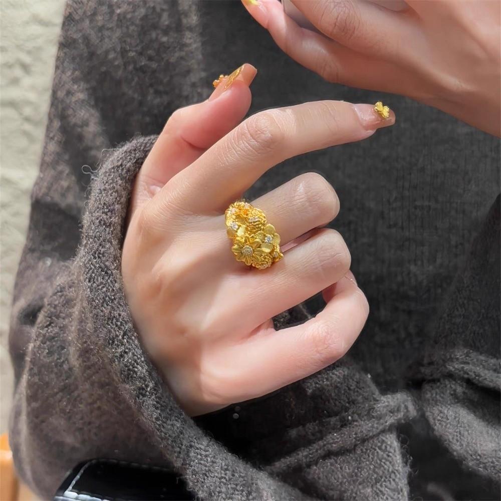 Sand Gold Floral Adjustable Ring Luxury Gold Plated Ring Rhinestone Accent Ring Women Accessories