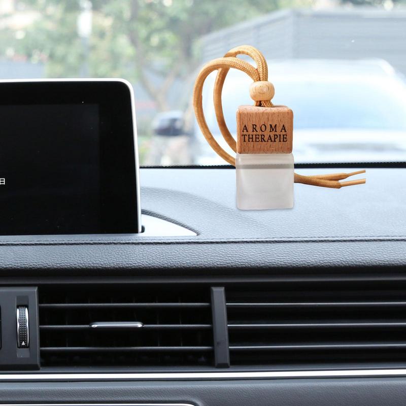 Hanging Car Diffuser Bottle Refillable Car Essential Oil Diffuser Empty Glass Perfume Diffuser Bottle Aromatherapy Pendant Decor