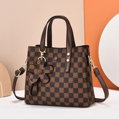 Bucket Bag Women's 2025 New Versatile Fashion Shoulder Messenger Bag Women's Bag Niche High-end Women's Bag