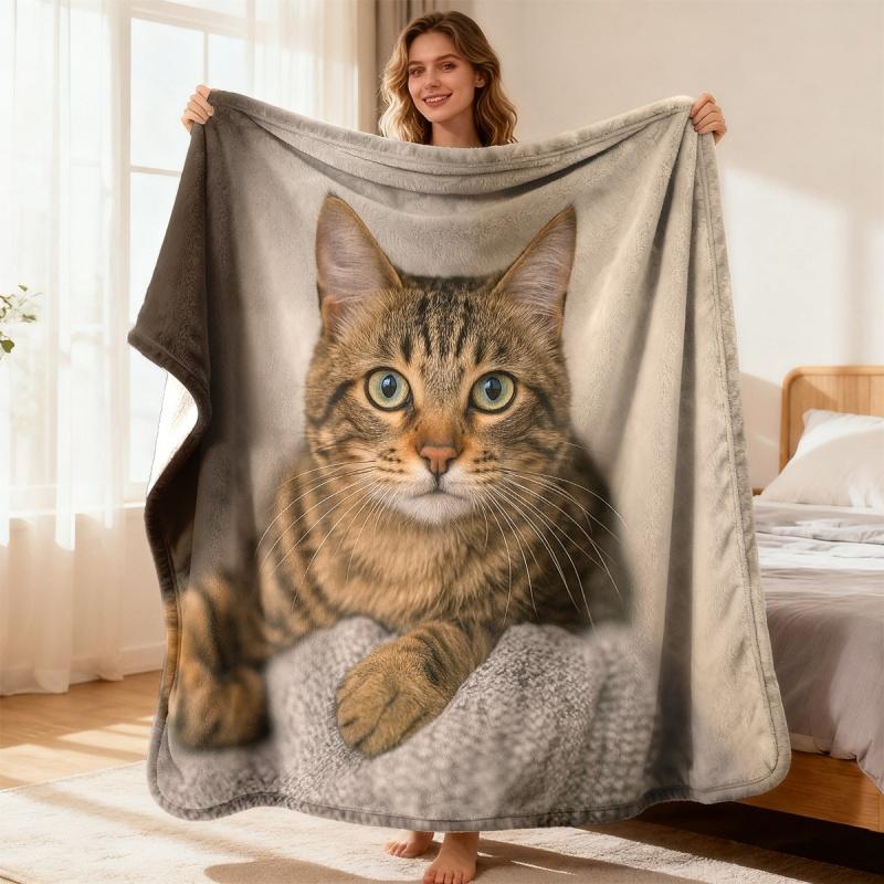 Realistic Tabby Cat Portrait Throw Blanket Lifelike Kitty Print Soft Warm Flannel Blanket,Pet Lover Cozy Sofa Bed Cover