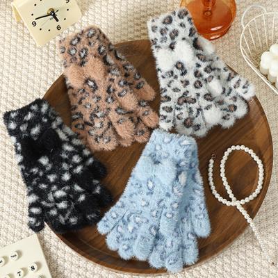 1 Pair Knitted Gloves Leopard Print Plush Warm Winter Gloves with Tie-Dye Color Bow Decoration Touchscreen Gloves