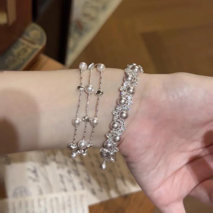 Elegant Pearl Style Womens Bracelet With Pendant For Office Gift Giving