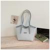 New Summer Women'S Large-Capacity Bags, Popular Fashion Niche Shoulder Bags, Commuter Messenger Tote Bags
