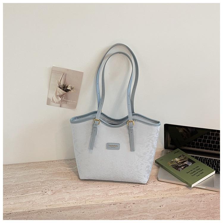New Summer Women'S Large-Capacity Bags, Popular Fashion Niche Shoulder Bags, Commuter Messenger Tote Bags