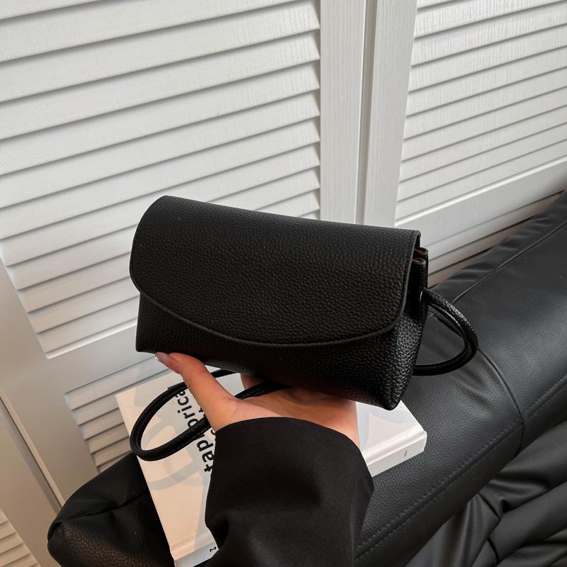 Today's popular bags women's new fashionable and versatile high-quality textured shoulder messenger small square bag