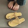 Set of toe flip-flops women's summer wear fashion 2025 flat bottom clip toe Internet celebrity sandals sandals beach shoes tide