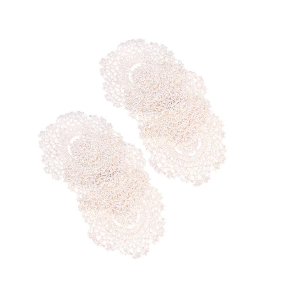 6Pcs 14Cm Round Lace Crochet Coasters Handmade Elegant Hollow Drink Pads Fashion Tabletop Decor for Brunch Dinner Gifts