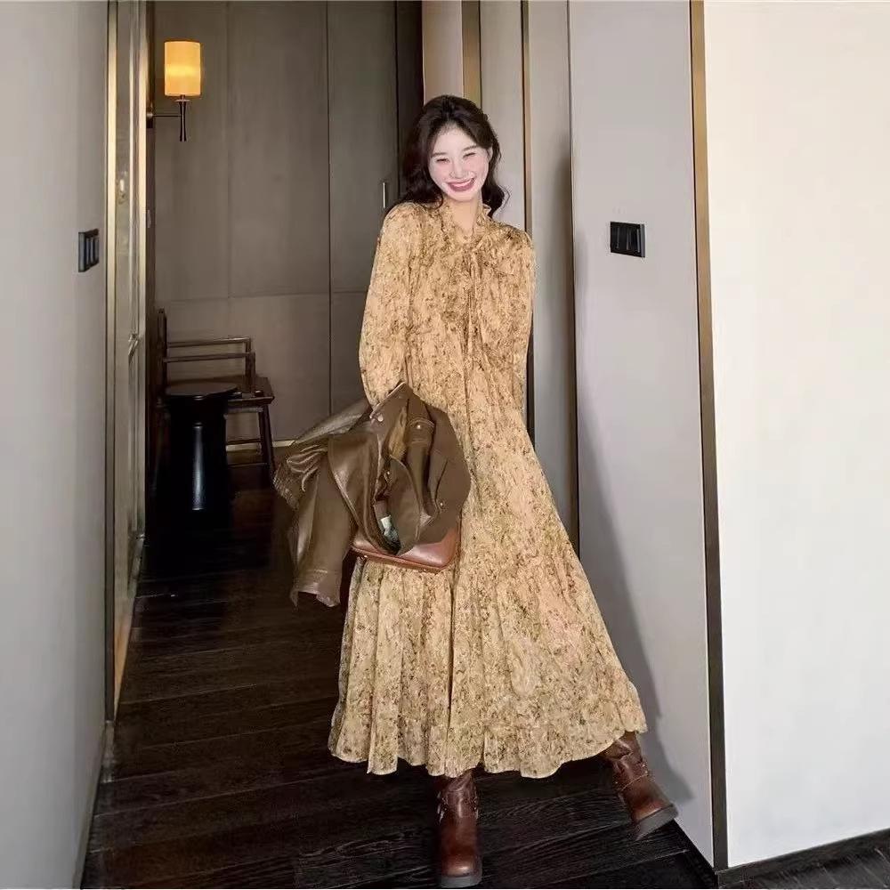 French retro fungus edge floral dress women's spring and autumn new Korean version temperament thin age-reducing dress