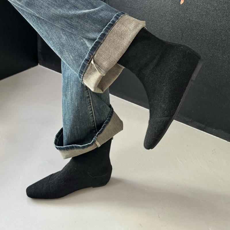 Korean simple woolen inner height-increasing short boots for women's 2025 autumn and winter new versatile and thin zipper thin boots