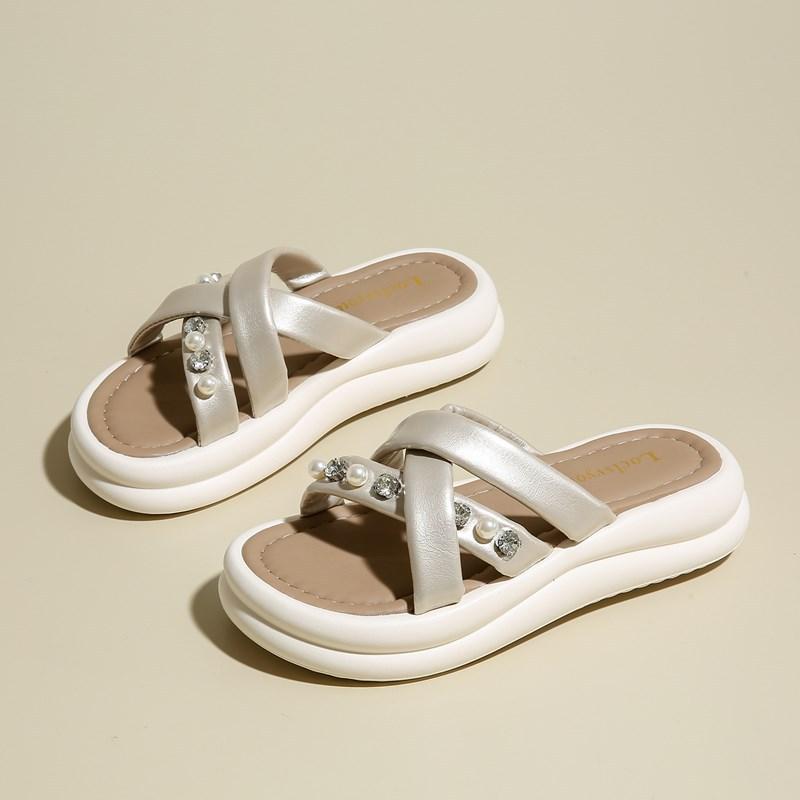 ins wind platform sandals new summer wear versatile height increase one word drag women's beach non-slip cross cool slippers