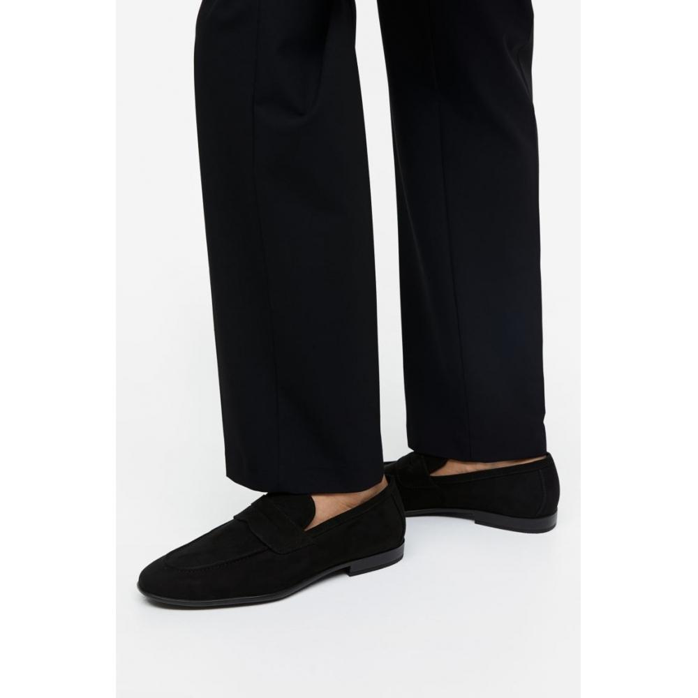 

HM Лоферы Черные